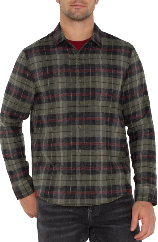 LONG SLEEVE BUTTON UP SHIRT