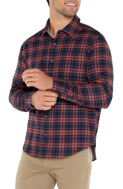 LONG SLEEVE BUTTON UP SHIRT