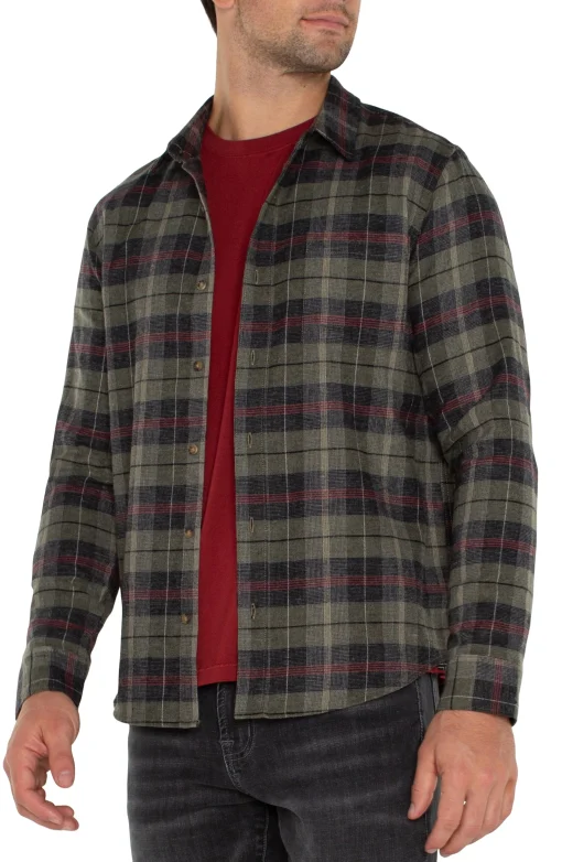 LONG SLEEVE BUTTON UP SHIRT