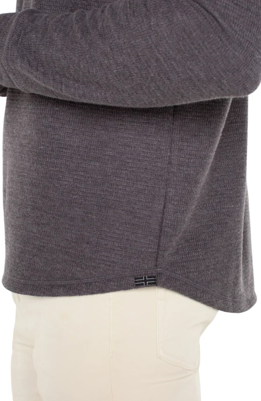 LONG SLEEVE CREW NECK