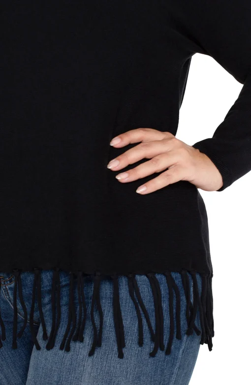 LONG SLEEVE SEAMLESS SWEATER