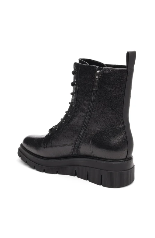REDLANDS LACE UP BOOTIE