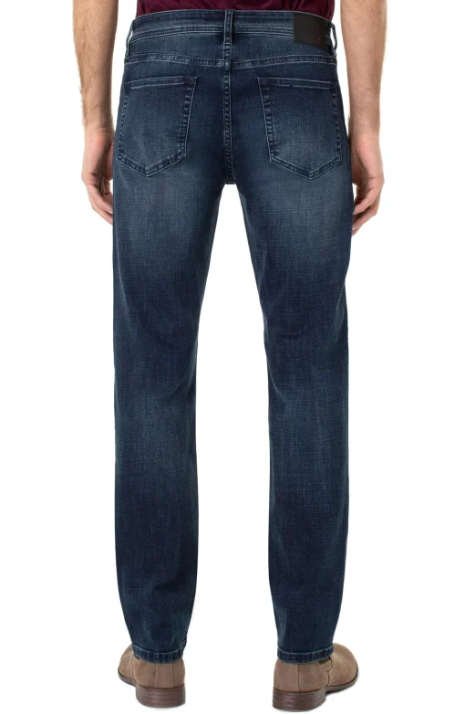 REGENT RELAXED STRAIGHT WITH COOLMAX - ECO