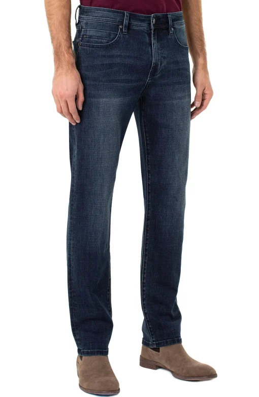 REGENT RELAXED STRAIGHT WITH COOLMAX - ECO
