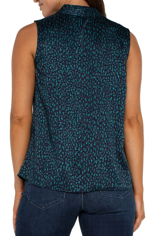 SLEEVELESS PLEATED NECK WOVEN BLOUSE