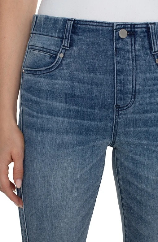 THE GIA GLIDER® CROP ECO FLARE